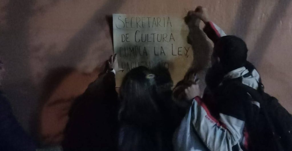 por-que-estan-cerrando-sedes-secretaria-cultura-protesta-salario-1