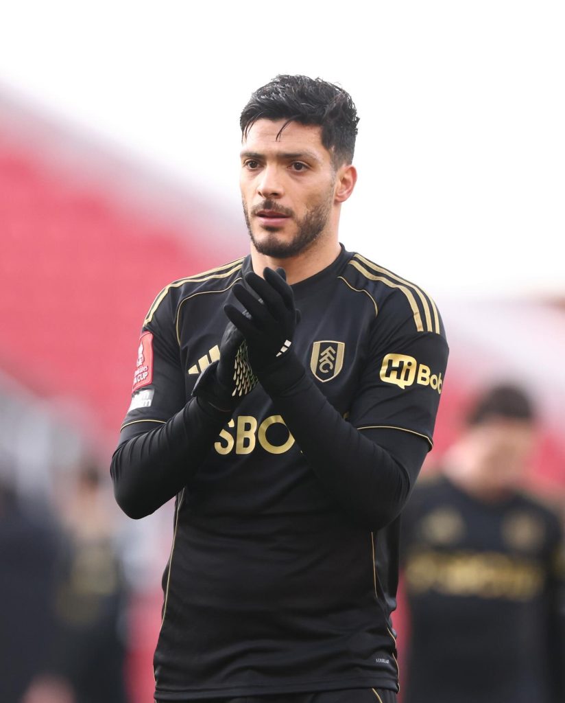 Raúl Jiménez, delantero del Fulham