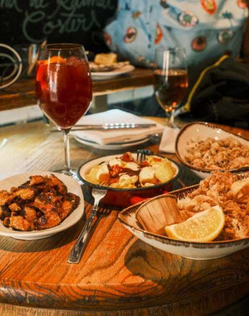 Colección de restaurantes para probar las AUTÉNTICAS tapas españolas