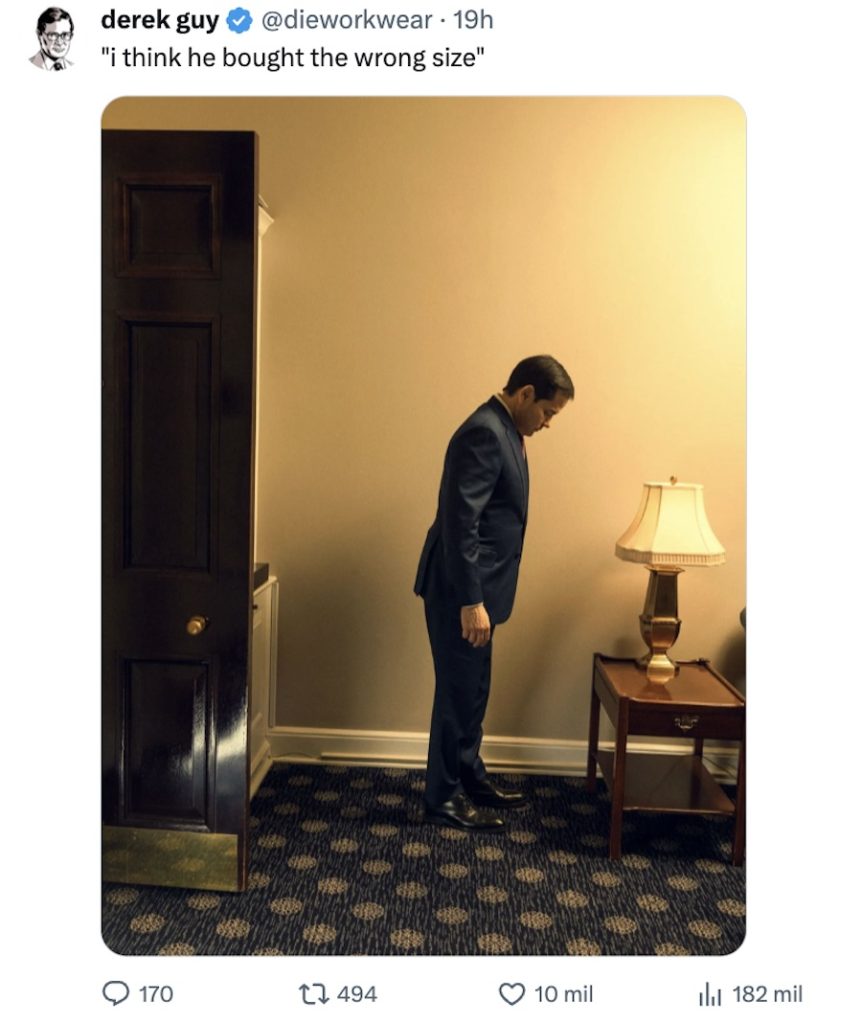 Ponte en sus zapatos, literal: En la Casa Blanca usan el mismo calzado de Trump… aunque les quede grande