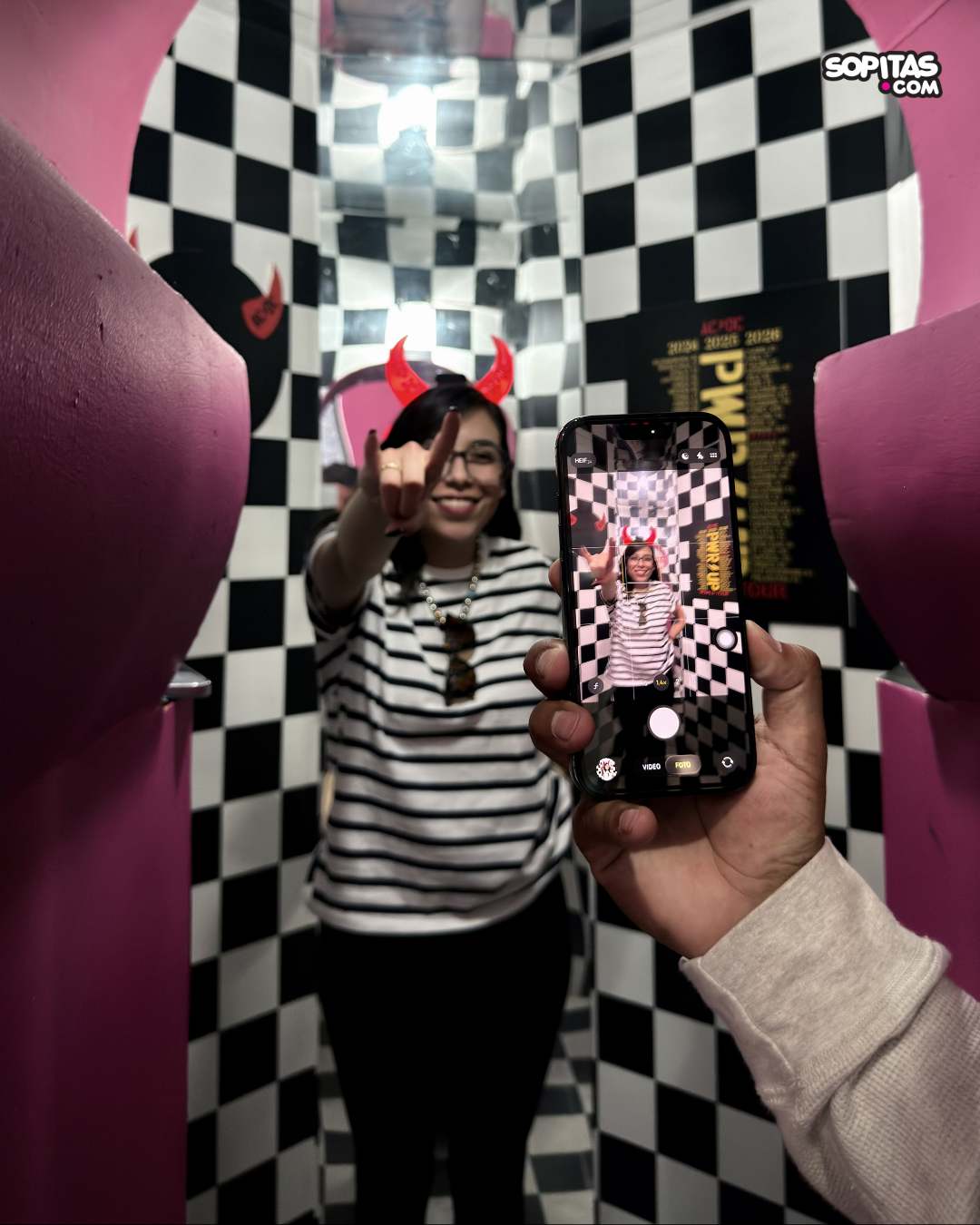 Abre Power Pop-Up de AC/DC con mercancía exclusiva para México!! Checa ...