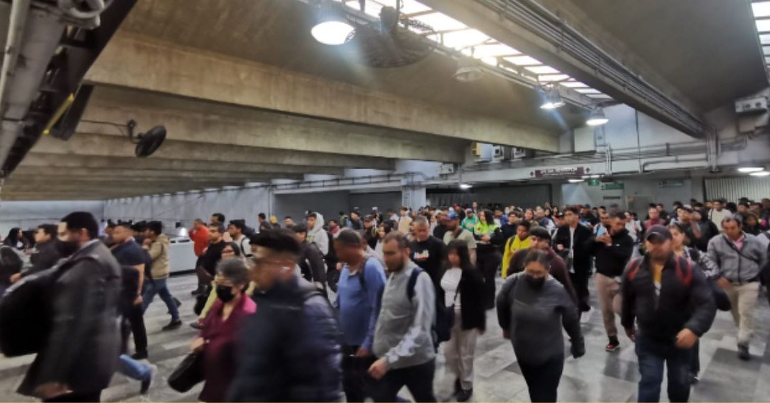 Suspenden servicio en la Línea 3 del Metro CDMX por falla eléctrica