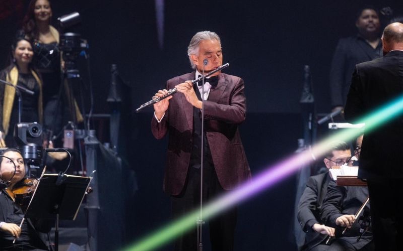 andrea bocelli en el zocalo cdmx