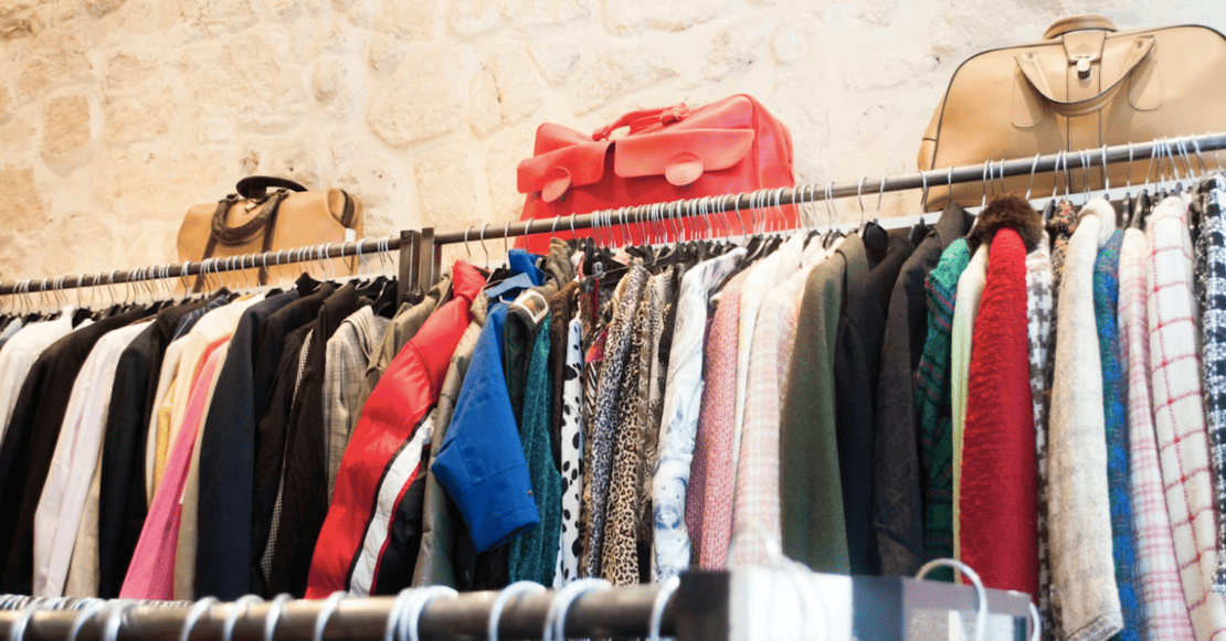  ¿Necesitas ropa, un anillo o un termo? Vamos al Bazar Solo tengo 100 pesitos