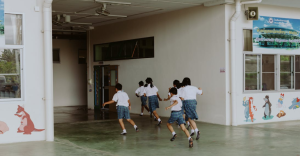 Papás respiren: Ahora si vienen un alivio para la cartera en el regreso a clases de agosto