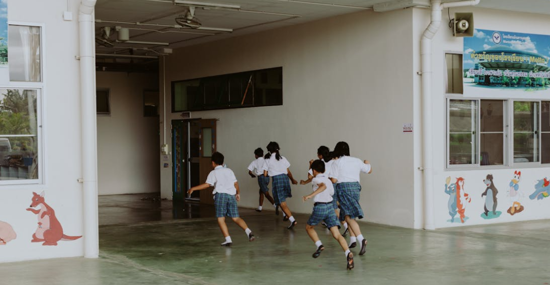 Papás respiren: Ahora si vienen un alivio para la cartera en el regreso a clases de agosto