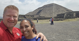 Balacera en Teotihuacán: bombero de Houston y su esposa médica auxiliaron a víctimas tras ataque
