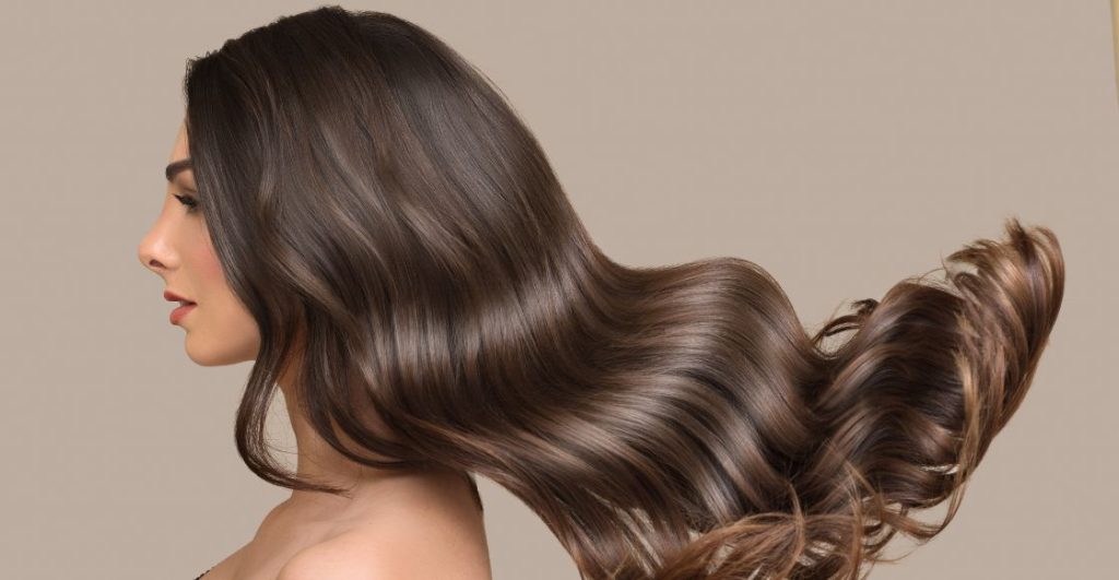 La cabeza es una de las partes del cuerpo humano que más densidad de pelo tiene