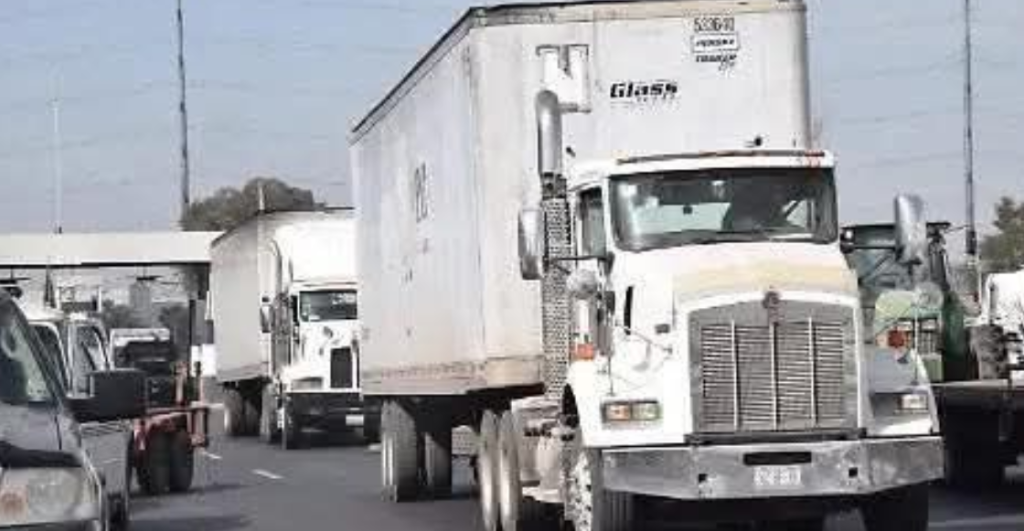 Van en serio: Sigue en pie el paro nacional de transportistas y estas serán las vialidades afectadas