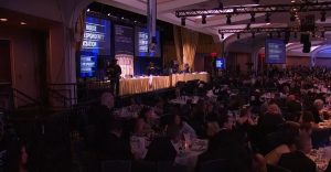 Trump abandona de emergencia la cena de corresponsales tras alerta de seguridad