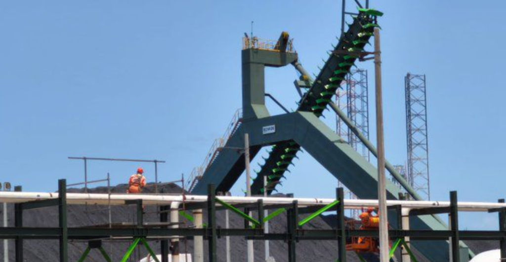 Otra vez Dos Bocas: Se reporta incendio en refinería de Pemex, esto es lo que sabemos