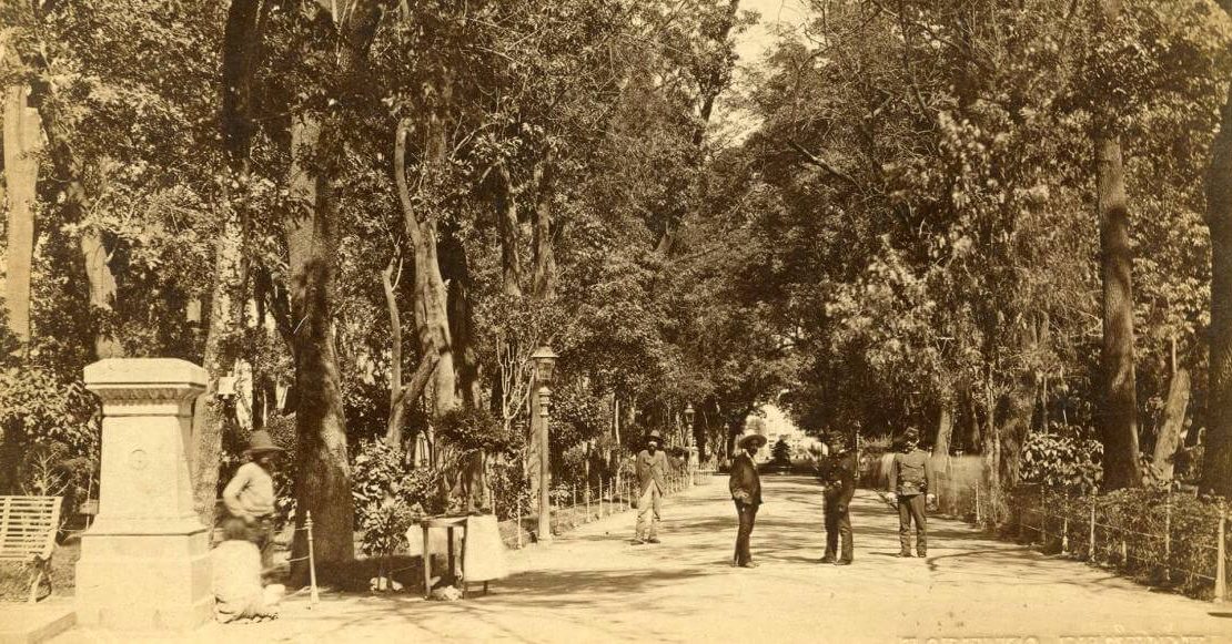 La cautivadora historia de la Alameda Central