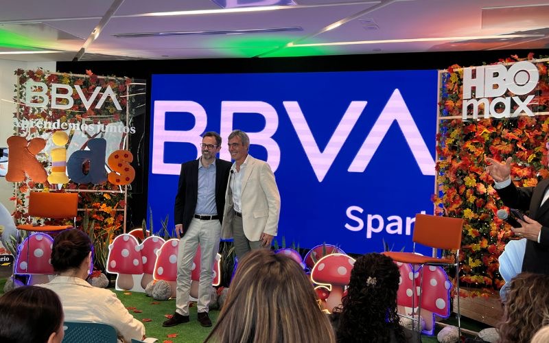 iniciativa para ninos de bbva con hbo max