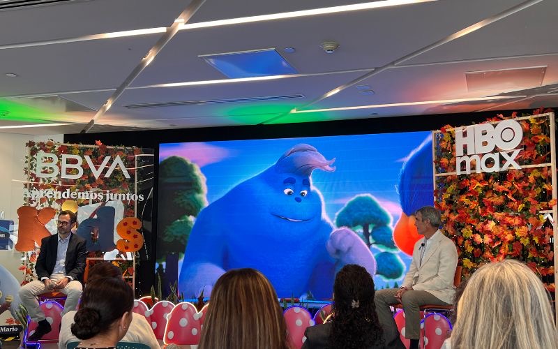 iniciativa para ninos de bbva con hbo max