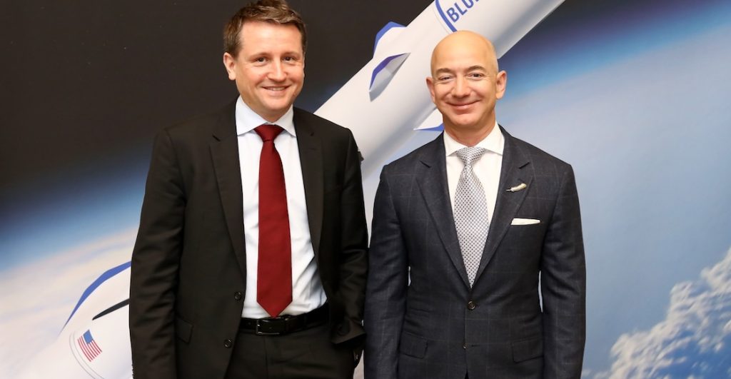 La sombra de Jeff Bezos: Por qué están protestando contra la Met Gala 2026