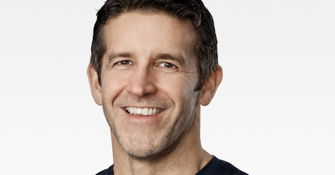 Apple tiene nuevo CEO: Quién es John Ternus, el sucesor de Tim Cook