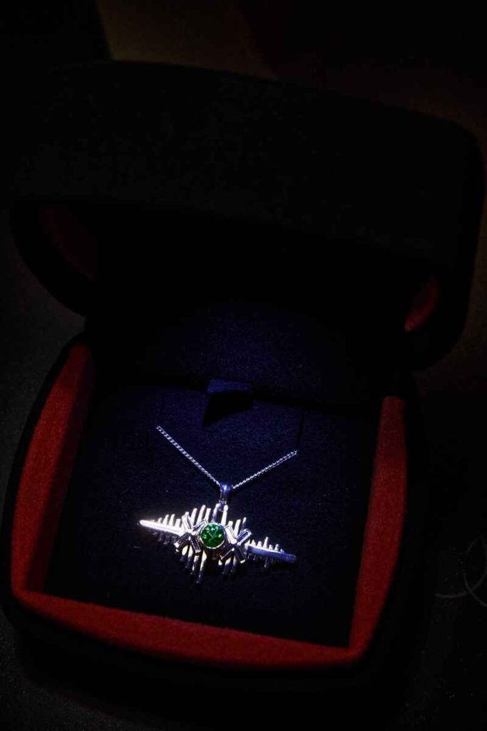 joya dos equis x maestros joyeros