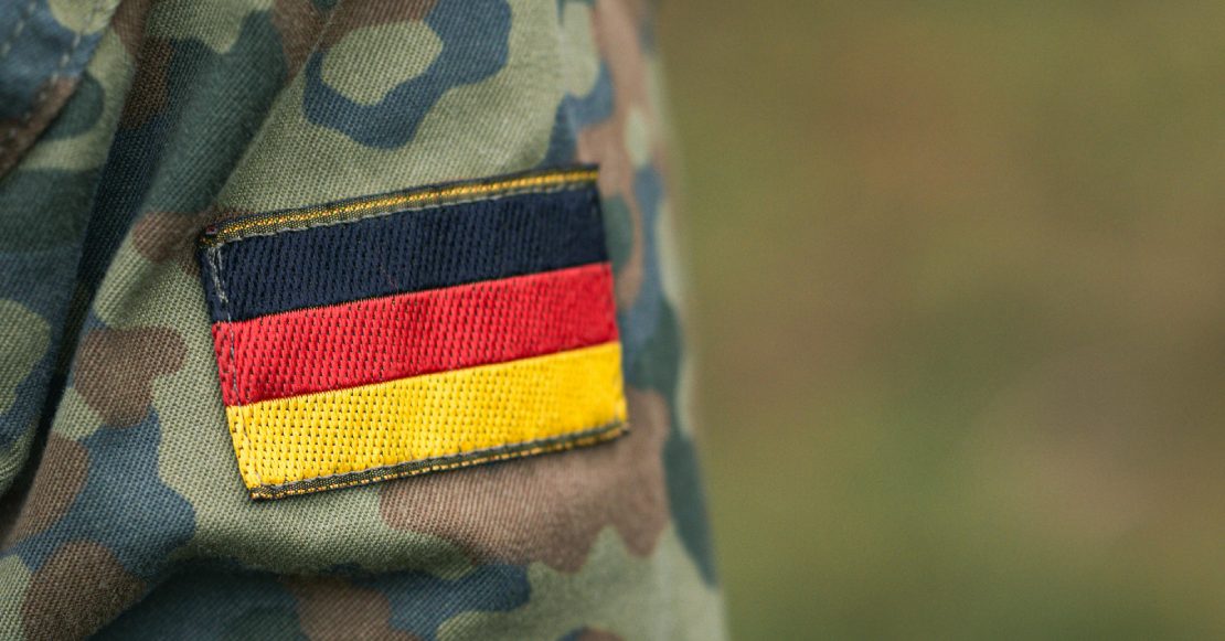 Modifican servicio militar en Alemania: hombres deberán tener autorización para viajar al extranjero