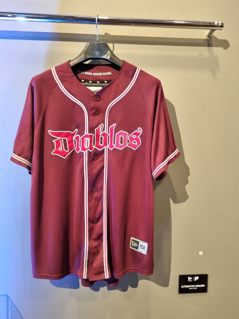 nuevos uniformes de los Diablos Rojos del México
