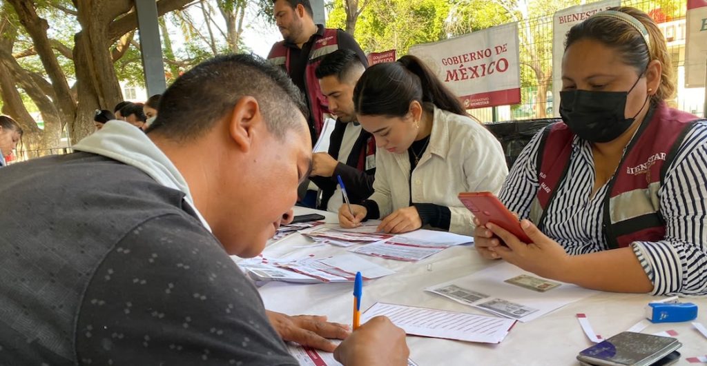 Programas sociales en México: Ni tanto, ni para todos