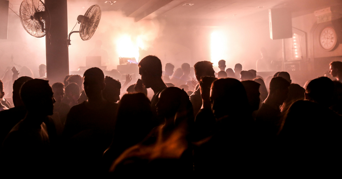 Futbolistas, empresarios y un piloto de F1 relacionados con una red de prostitución en Milán