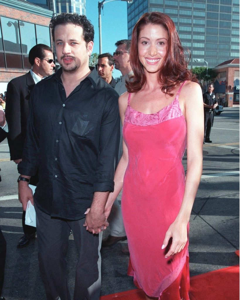 Shannon Elizabeth a inicios del nuevo milenio