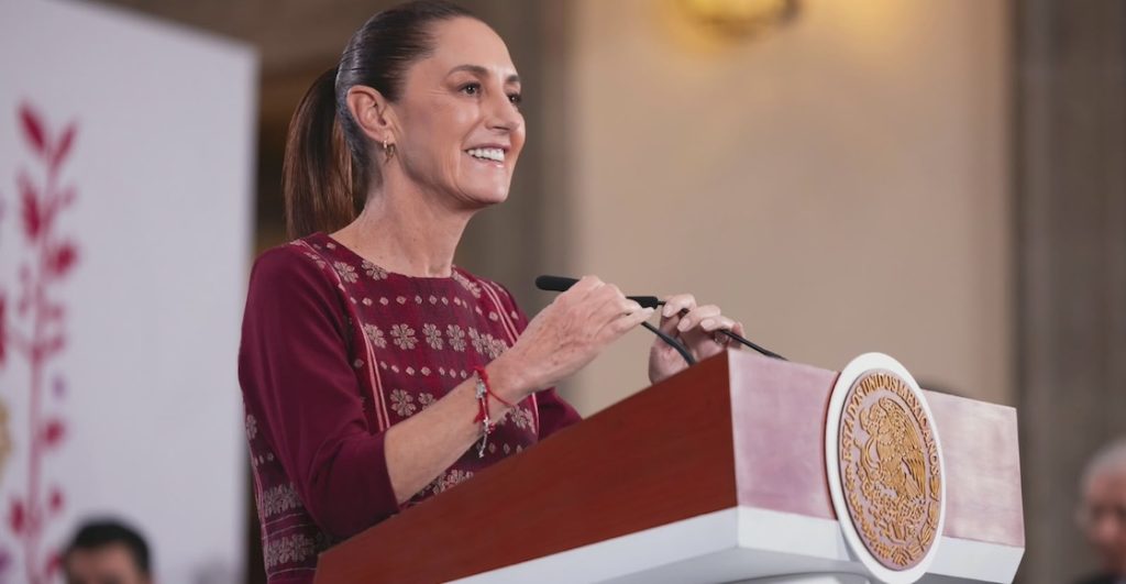 Sheinbaum y gasolineros pactan bajar precio del diésel a 27 pesos, ¿a partir de cuándo?