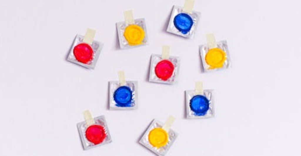 La guerra de Irán no solo ha provocado alza en alimentos, ahora también en los preservativos