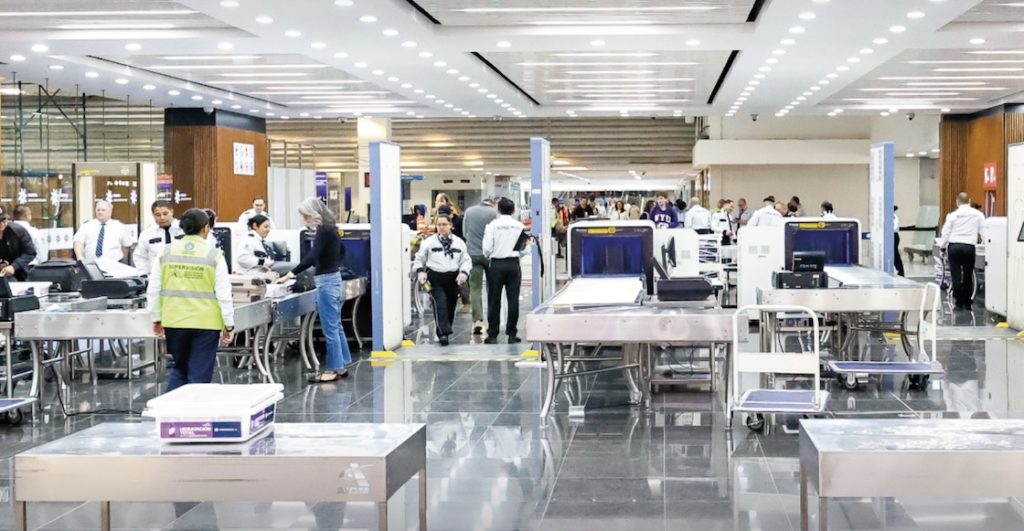 Y antes del Mundial: Viajar en el AICM será más caro por aumento de la TUA