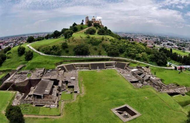 Viajes rápidos: Abrirán los túneles de la pirámide de Cholula
