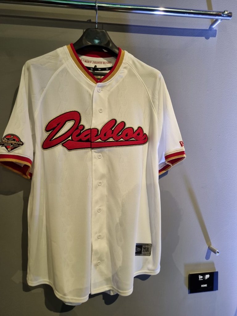 El tradicional uniforme blanco