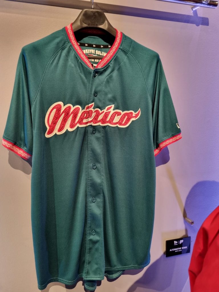 El jersey verde de los Diablos Rojos del México