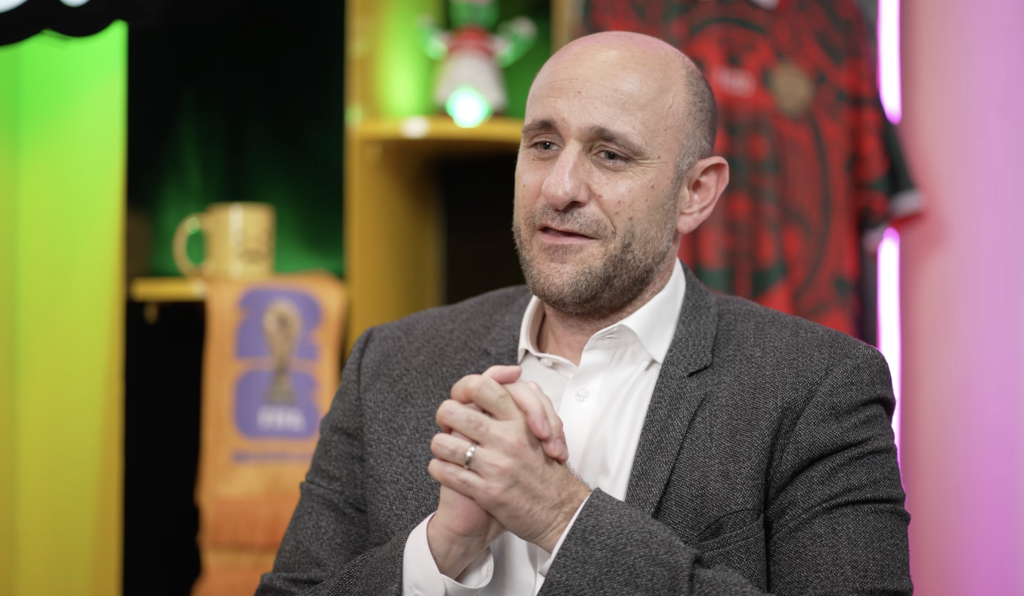 Alberto Lati en Sopitas