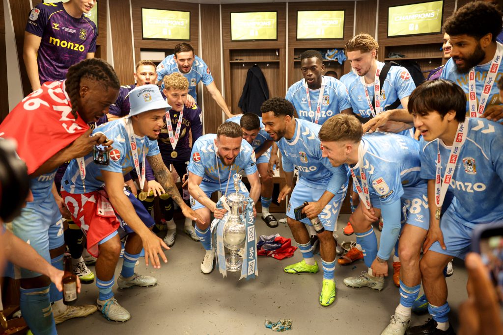 Qué equipos ascienden a la Premier League 2026-2027