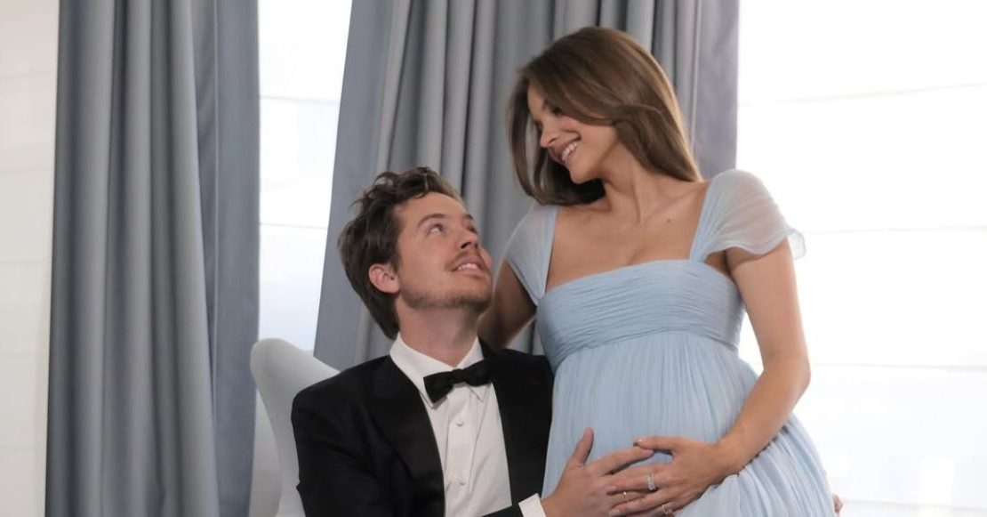 Barbara Palvin y Dylan Sprouse anuncian en Cannes que esperan a su primer bebé