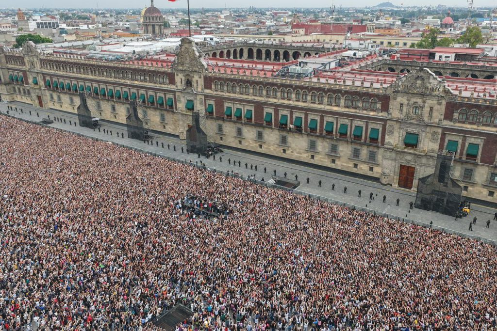 bts zócalo cdmx mexico