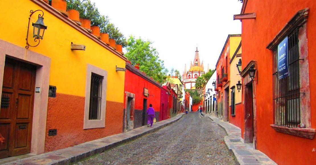 Sobre la mítica calle Aldama (la más bonita de México)
