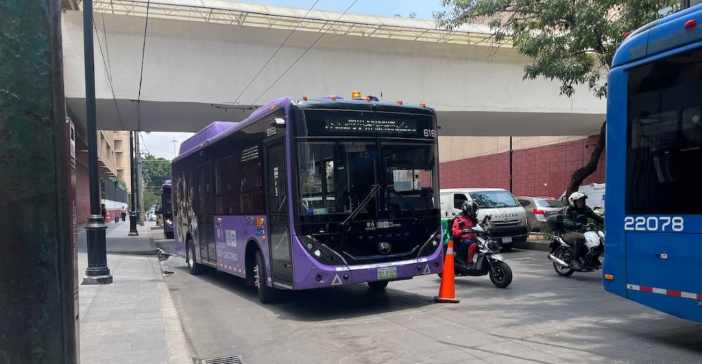 Nos subimos al Centrobús (el nuevo transporte de CDMX) y así nos fue
