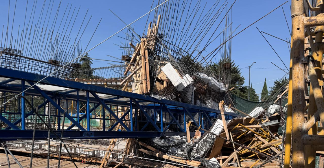 Colapsa grua en construcción frente a Parque Delta y deja a 4 personas lesionadas