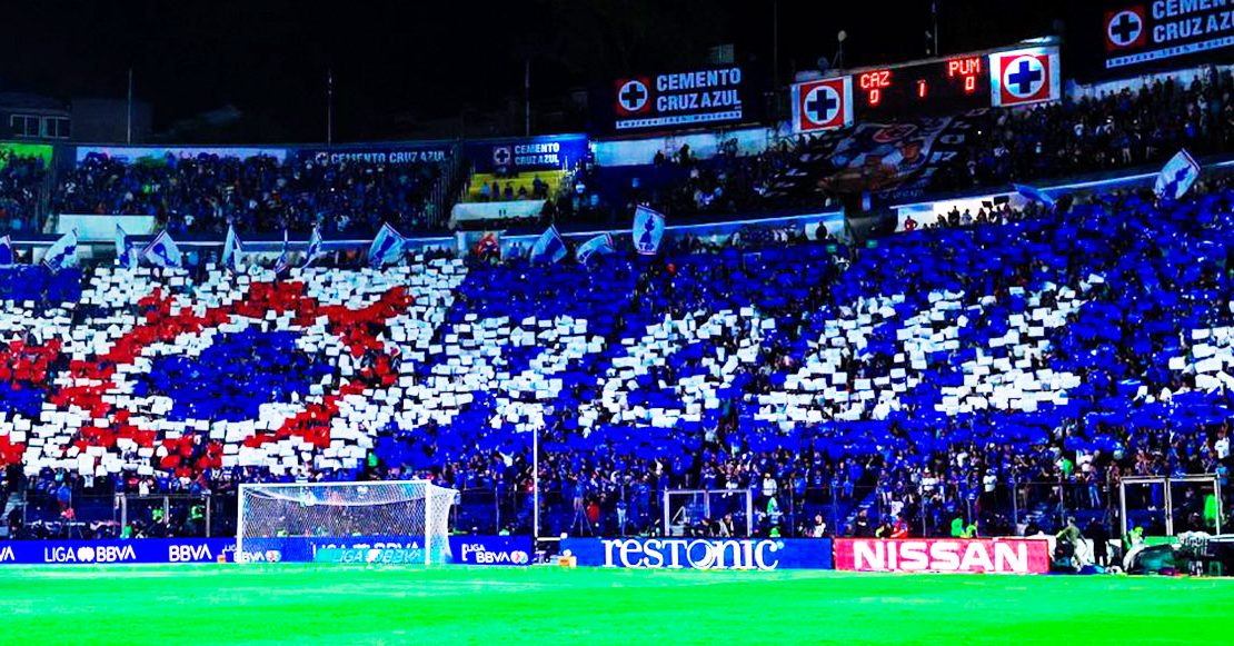 Denuncian sobrecupo y venta de lugares de prensa en la final de ida entre Cruz Azul y Pumas