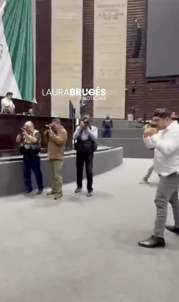 Diputado de Morena reta a golpes a otro por decirle "borracho"