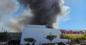 Incendio en plaza comerciar de Sinaloa, deja hasta el momento 5 muertos y 30 heridos