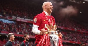 Arne Slot deja a Liverpool