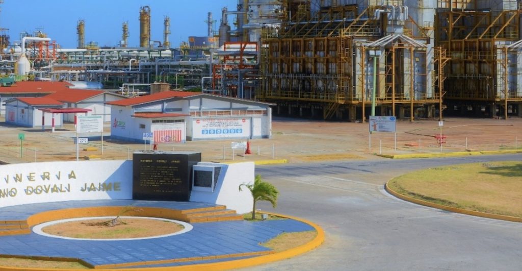 Incendio refinería Pemex