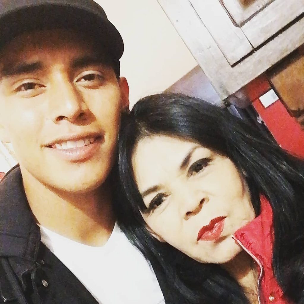 Tala Rangel, cancerbero criado por dos mamás
