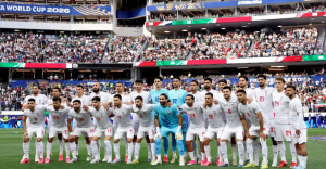 Jugadores de la Selección de Irán posan antes de su partido contra Nueva Zelanda en el Mundial 2026.