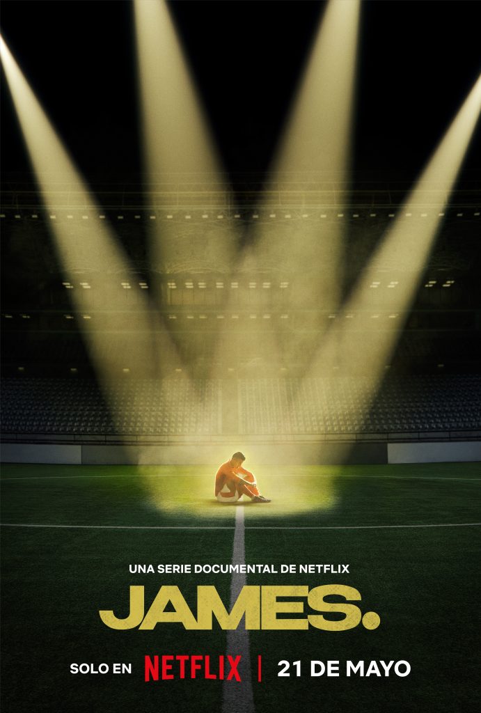 Póster de la serie documental James. de Netflix, con un futbolista sentado en una cancha bajo reflectores de estadio.