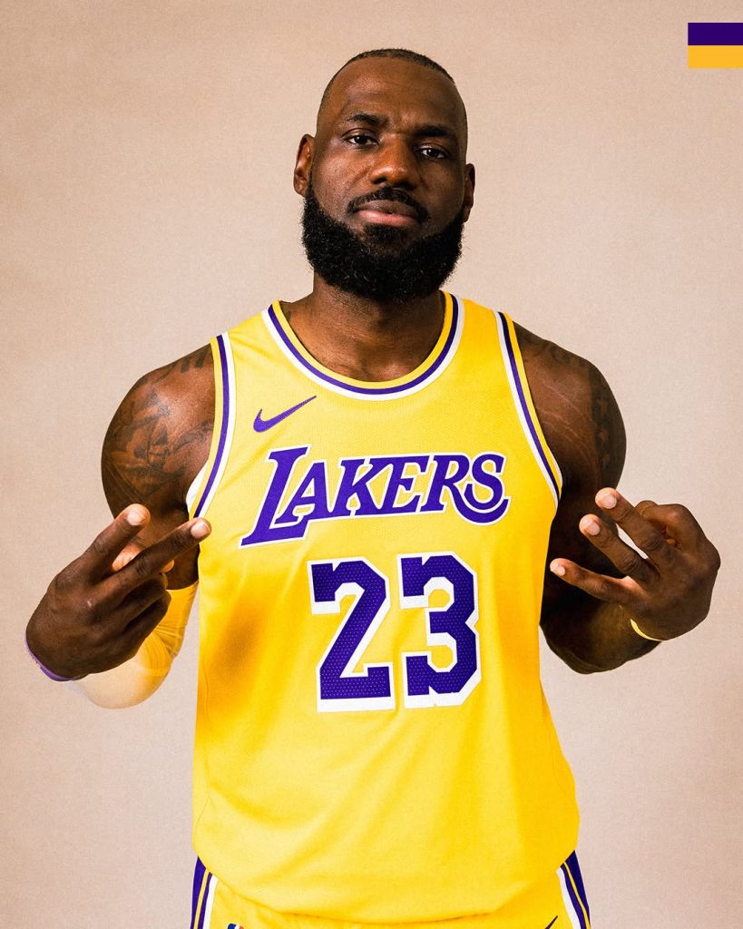 Los Lakers se separan de LeBron James