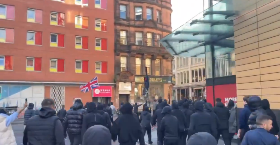 Mientras todos están viendo el Mundial… Irlanda del Norte vive protestas violentas y ya hay 19 detenidos