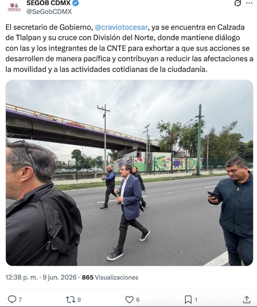 Bloqueo en Tlalpan: CNTE protesta y marcha de Tasqueña al Estadio Ciudad de México